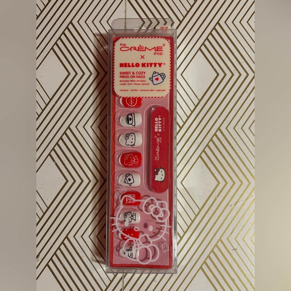 Brand New The Creme Shop x Hello Kitty “Sweet & Cozy” Reusable Press-On Nails